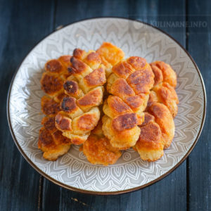 Koeksisters, czyli pączki afrykańskie w syropie